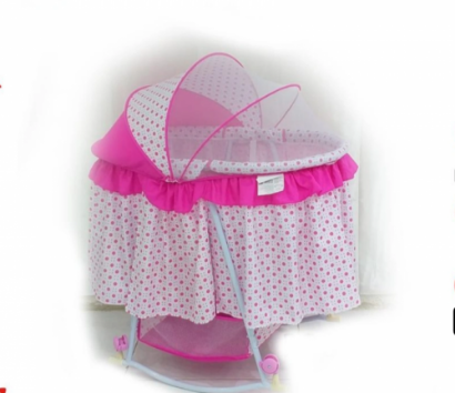 صورة سرير اطفال هزاز